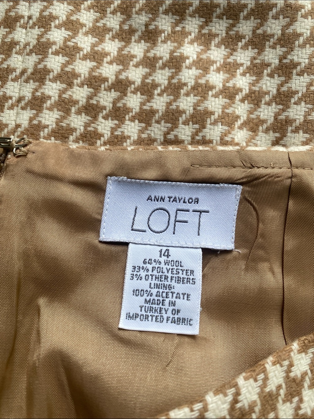 LOFT Tan & Cream Houndstooth Pencil Skirt - Picture 8 of 8